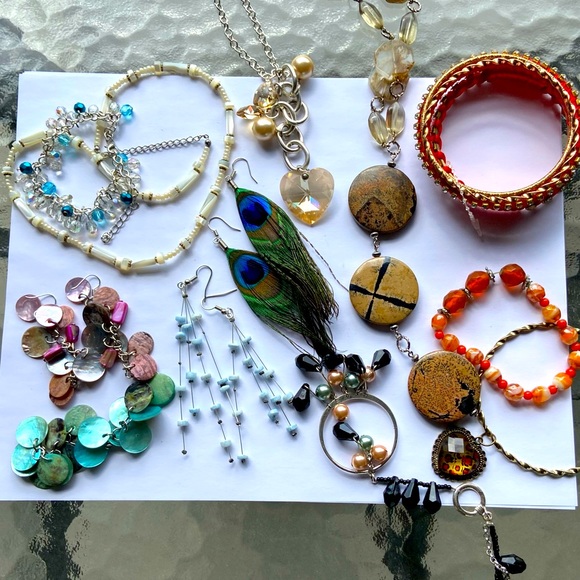 Vintage Jewelry 10-piece Bundle - Picture 1 of 10